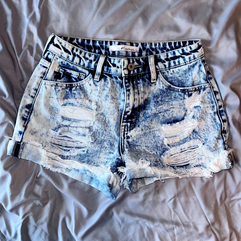 KanCan Acid Wash distressed shorts Size 25 EUC